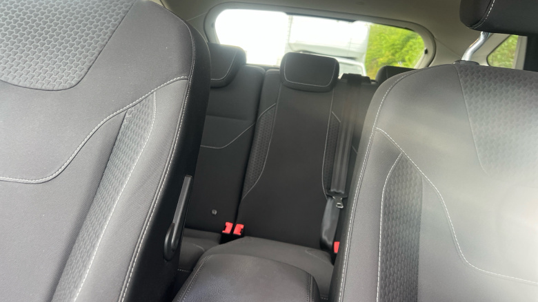 Ford Focus 1.5 TDCi 120 Zetec 5dr Diesel Hatchback